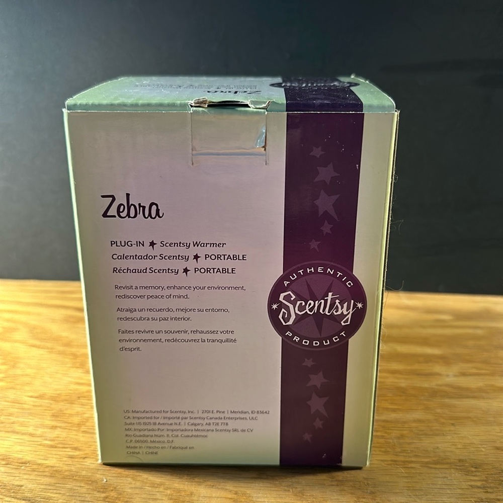 Scentsy Zebra Plug-In Warmer